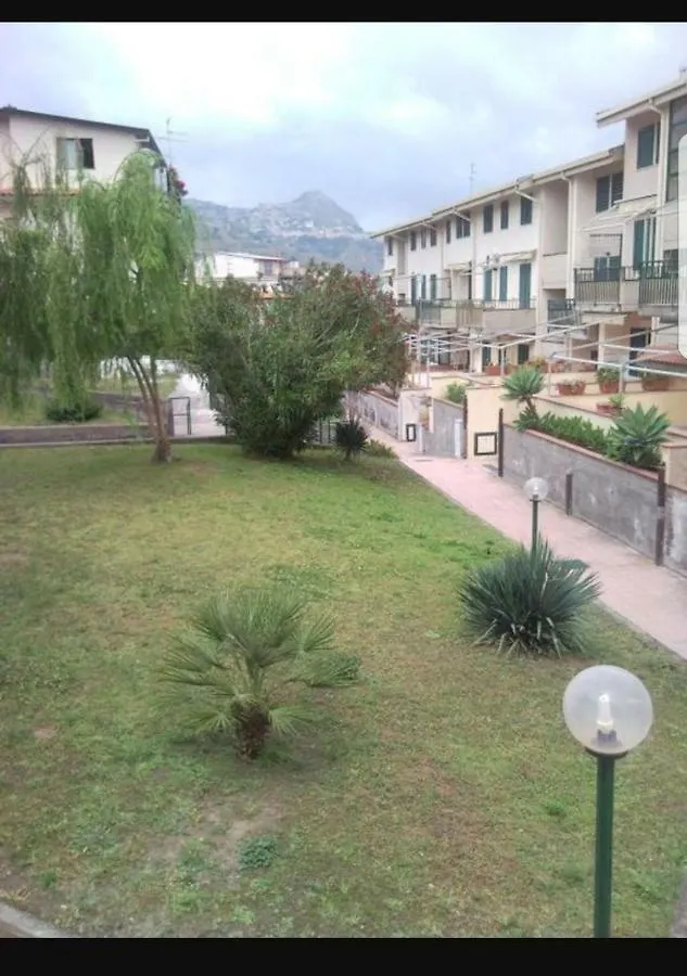 דירות גיארדיני נאקסוס Casa Sileno Beach